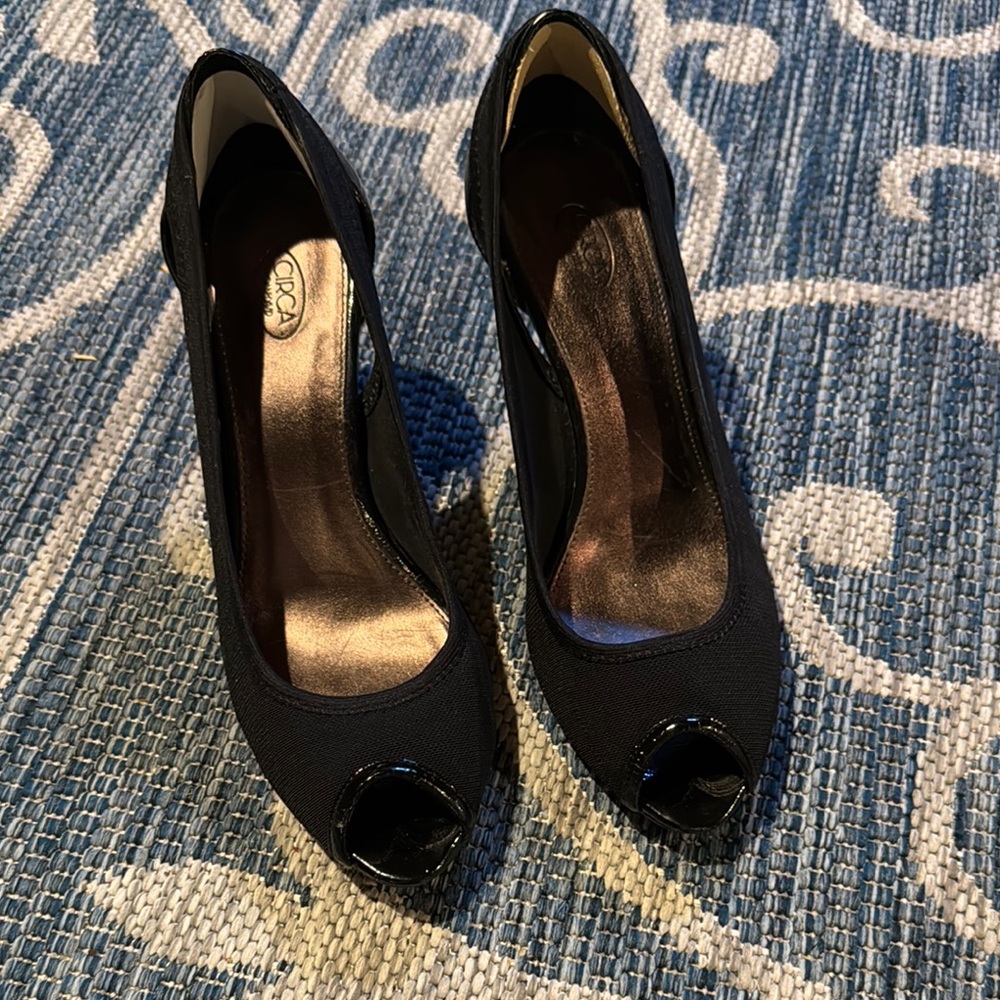 Circa JonPDavid Black Peep-Toe Heels